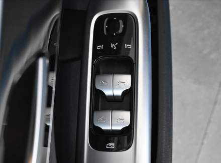 Mercedes-Benz - C-class