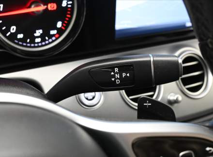 Mercedes-Benz - E-class