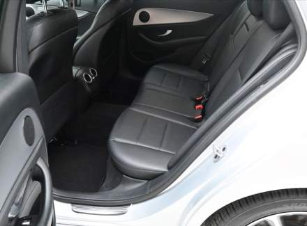 Mercedes-Benz - E-class