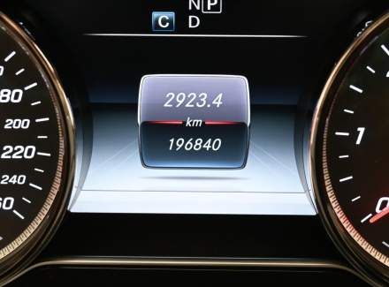 Mercedes-Benz - E-class