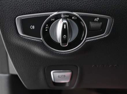 Mercedes-Benz - E-class