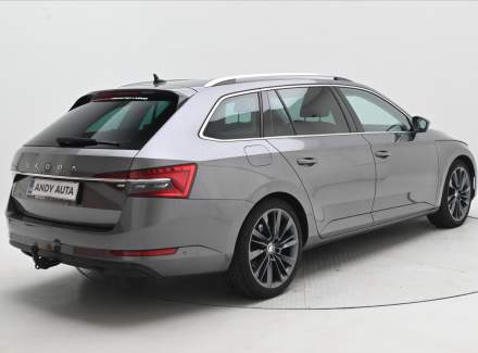 Škoda - Superb