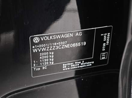 Volkswagen - Passat