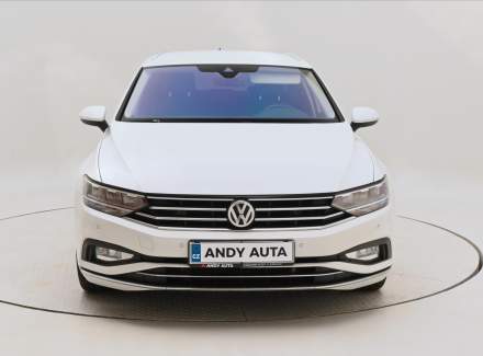 Volkswagen - Passat