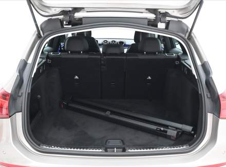 Mercedes-Benz - C-class