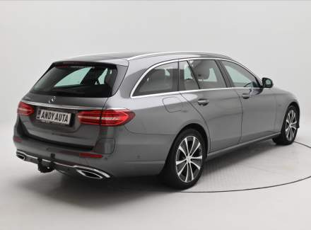 Mercedes-Benz - E-class