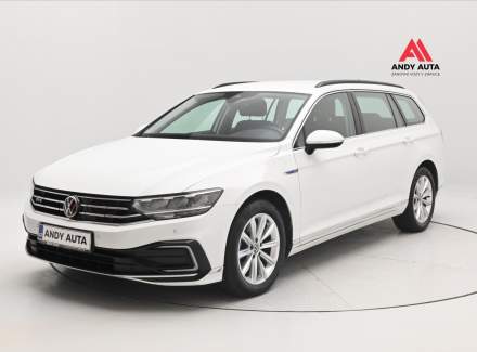 Volkswagen - Passat