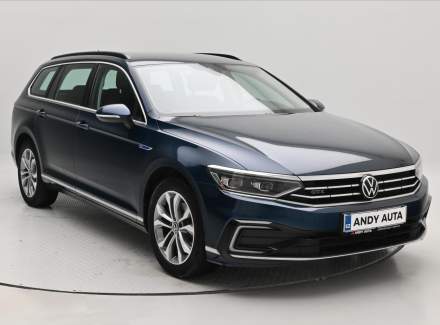 Volkswagen - Passat