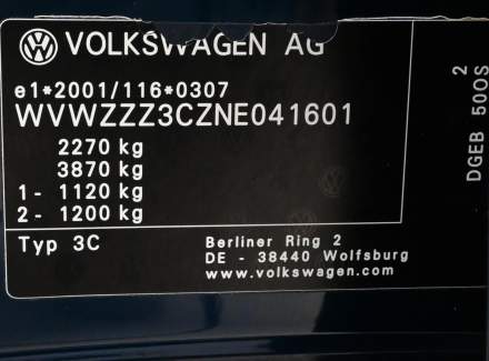 Volkswagen - Passat