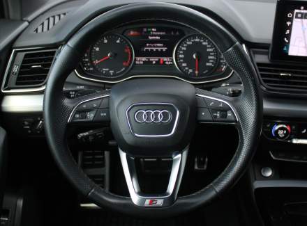 Audi - Q5