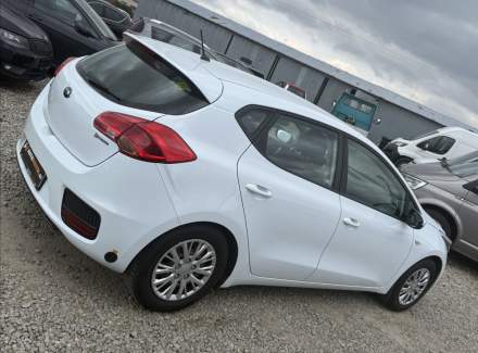 Kia - Cee'd