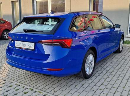 Škoda - Octavia