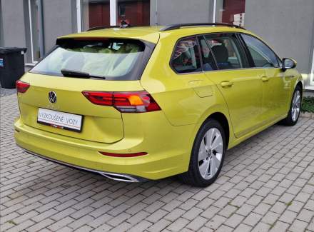 Volkswagen - Golf