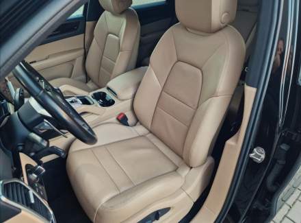 Porsche - Cayenne