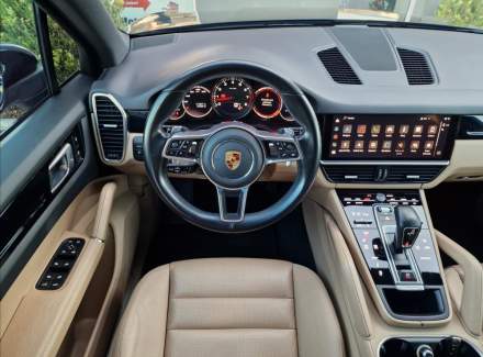 Porsche - Cayenne