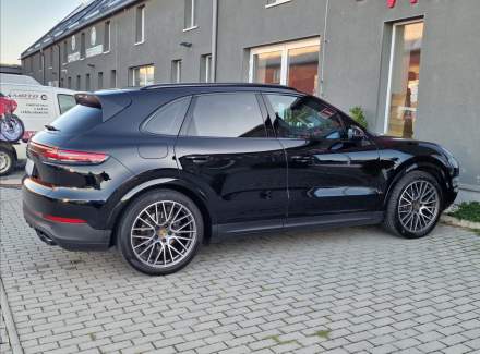 Porsche - Cayenne