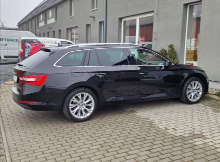 Škoda - Superb