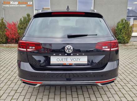 Volkswagen - Passat