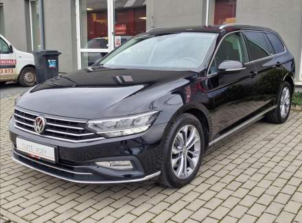 Volkswagen - Passat