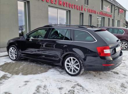 Škoda - Octavia
