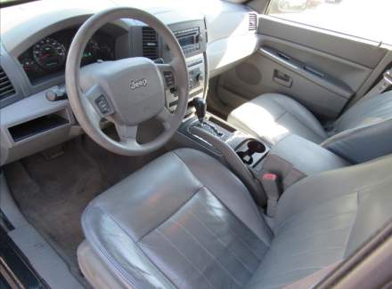 Jeep - Grand Cherokee