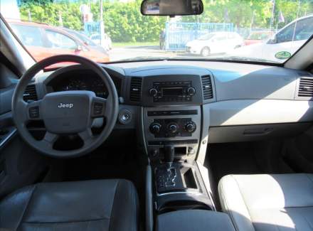 Jeep - Grand Cherokee