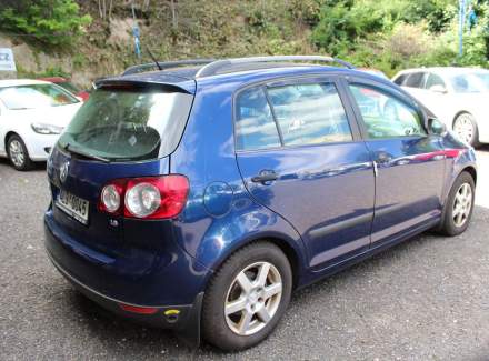 Volkswagen - Golf