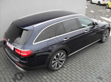 Mercedes-Benz - E-class