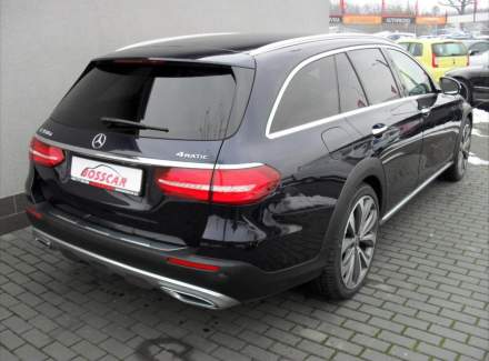 Mercedes-Benz - E-class