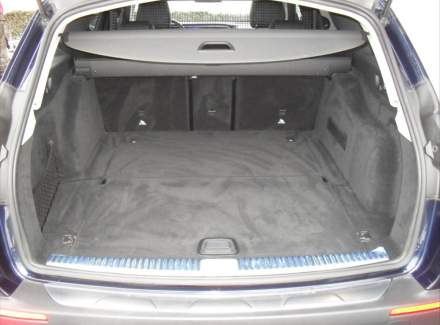 Mercedes-Benz - E-class