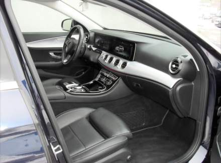 Mercedes-Benz - E-class