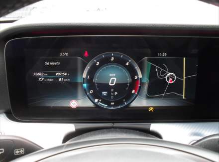 Mercedes-Benz - E-class