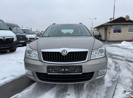 Škoda - Octavia
