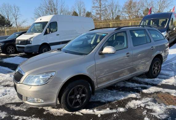 Škoda - Octavia