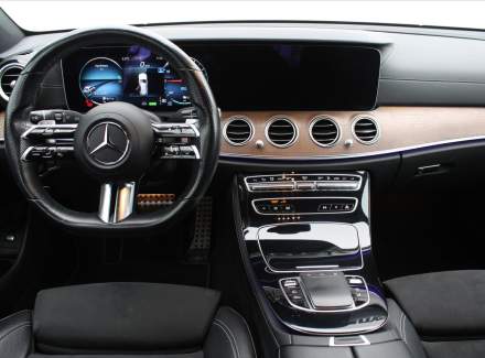 Mercedes-Benz - E-class