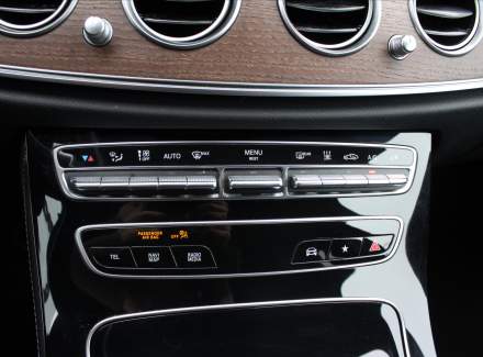 Mercedes-Benz - E-class