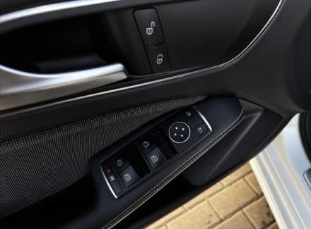 Mercedes-Benz - A-class