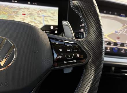 Volkswagen - Touareg