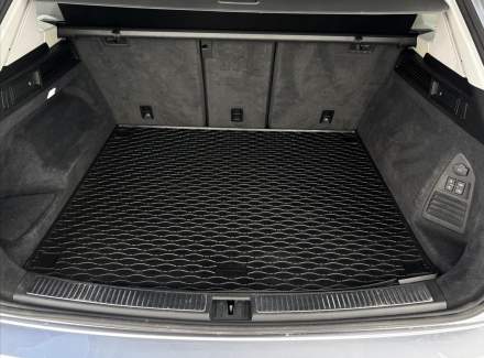 Volkswagen - Touareg