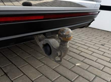 Volkswagen - Touareg