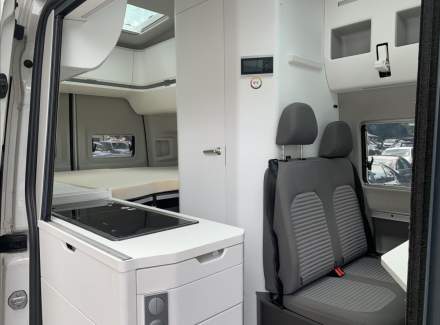 Volkswagen - Grand California