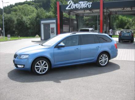Škoda - Octavia