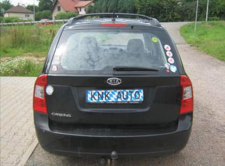 Kia - Carens