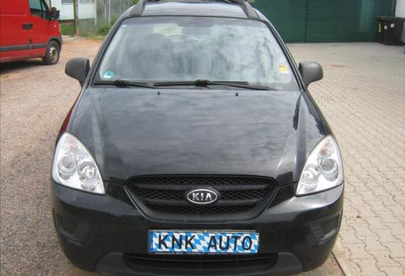 Kia - Carens