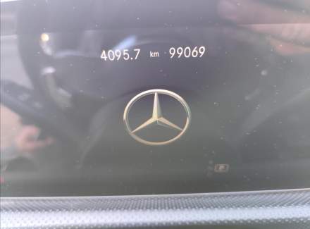 Mercedes-Benz - CLA