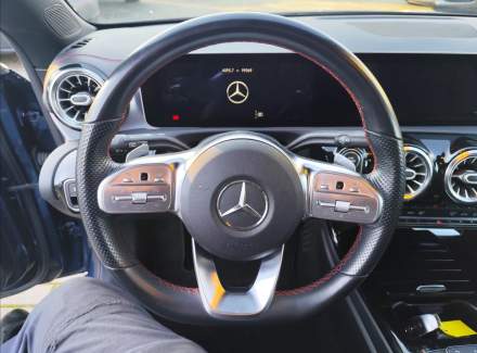 Mercedes-Benz - CLA
