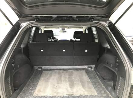 Jeep - Grand Cherokee