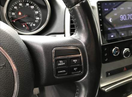 Jeep - Grand Cherokee