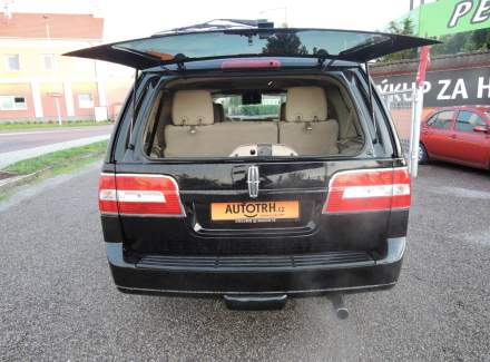Lincoln - Navigator