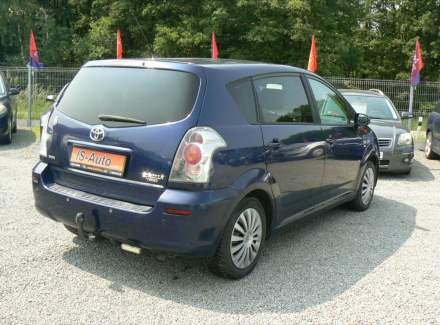 Toyota - Corolla Verso